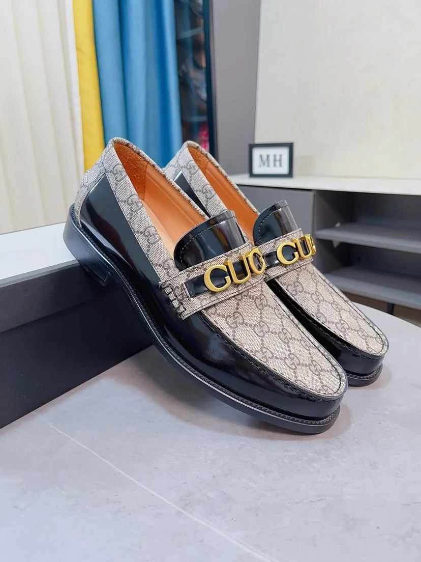 Men's shoes 💰580🌸🌸【GUCCI】 (High-end Niuli) New 🍀Gucci* - top version Gucci classic casual leather shoes! It is made of imported original cowhide and has a comfortable first layer of cowhide lining! Original wear-resistant rubber outsole! High quality products! Code number 38-44!